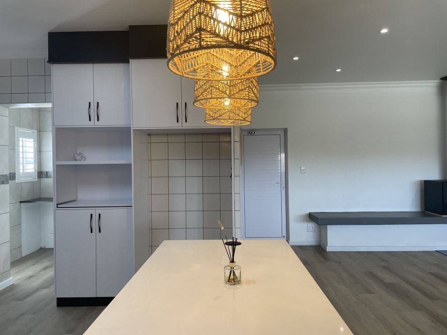 3 Bedroom Property for Sale in Country Club Western Cape